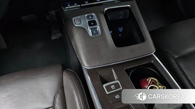 Hyundai The New Grandeur IG id 3621499 из Кореи 19