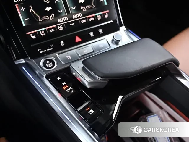 Audi e-Tron id 3026743 из Кореи 19