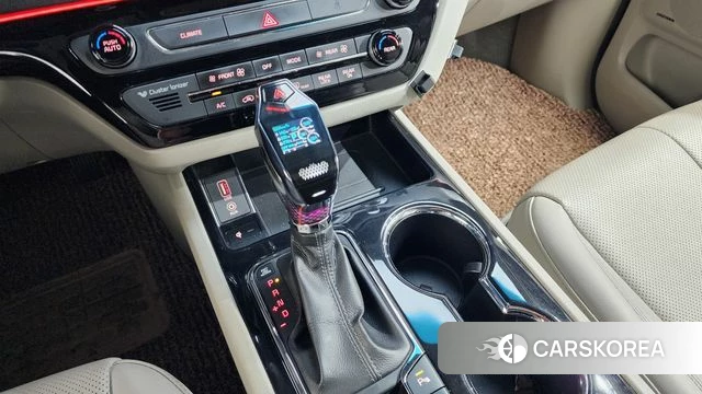 Kia The New Carnival id 3853666 из Кореи 19