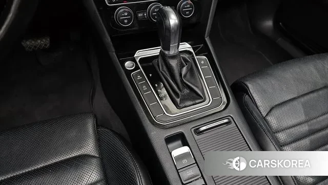 Volkswagen Passat GT (B8) id 3413344 из Кореи 19