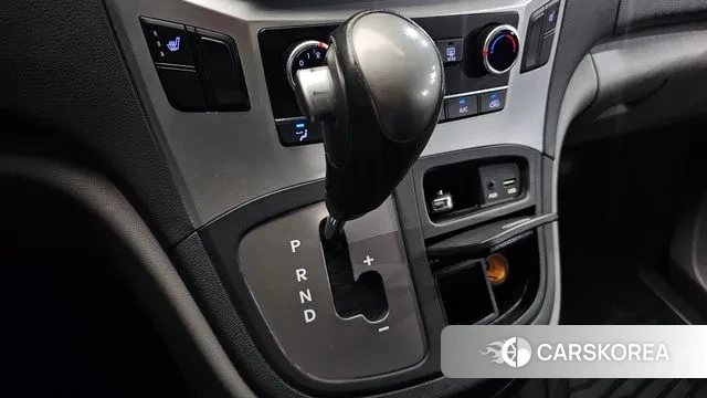 Hyundai The New Grand Starex id 3018696 из Кореи 19