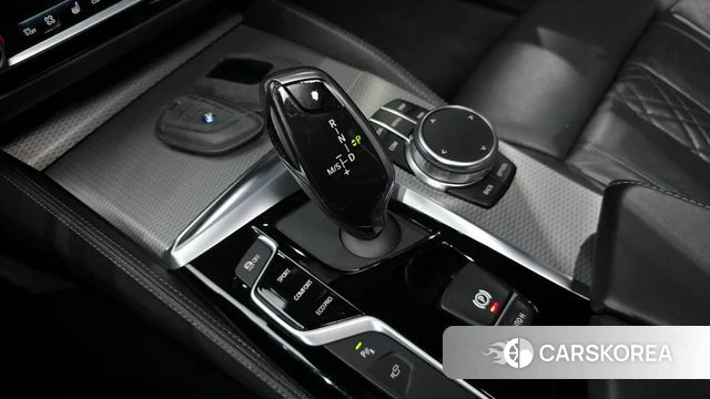 BMW 5 Series (G30) id 4269123 из Кореи 32