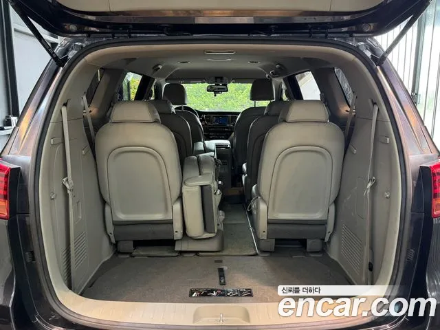 Kia The New Carnival id 2662042 из Кореи 17