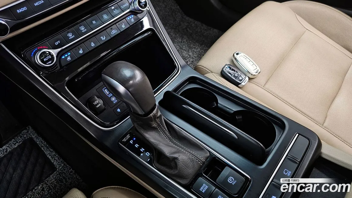 Hyundai Grandeur IG id 2012507 из Кореи 19