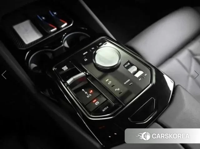 BMW 5 Series (G60) id 3560408 из Кореи 19