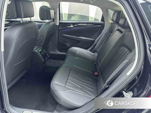 Volkswagen Passat id 4301307 из Китая 17