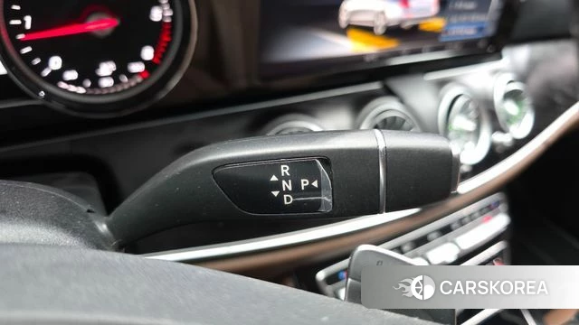 Mercedes-Benz E-Class W213 id 4781216 из Кореи 31
