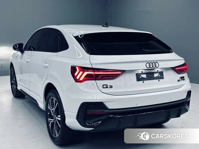 Audi Q3 Sportback id 4261714 из Китая 20
