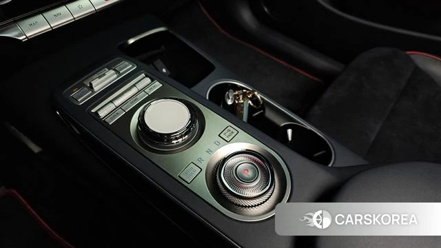 Genesis GV70 id 4360682 из Кореи 34