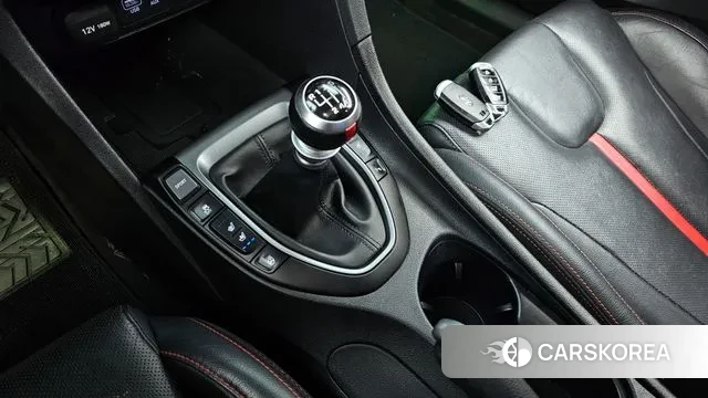 Hyundai Veloster (JS) id 3050647 из Кореи 19