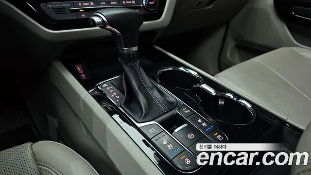 Kia The New Carnival id 2713217 из Кореи 19