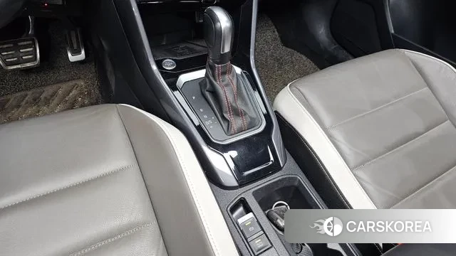 Volkswagen T-Roc id 3680991 из Кореи 19