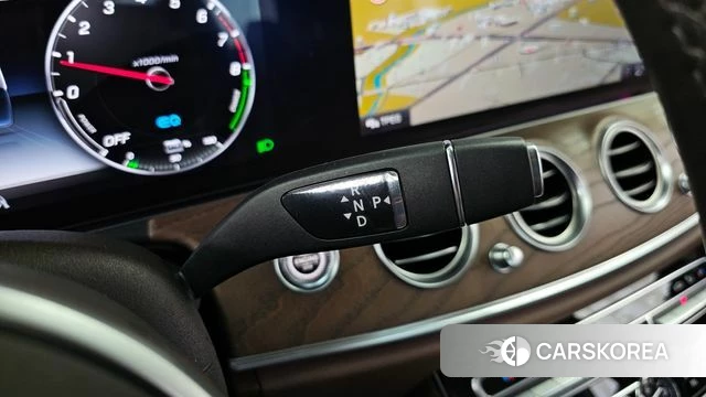 Mercedes-Benz E-Class W213 id 4187846 из Кореи 37