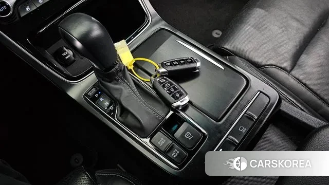 Hyundai Grandeur IG id 3598773 из Кореи 19