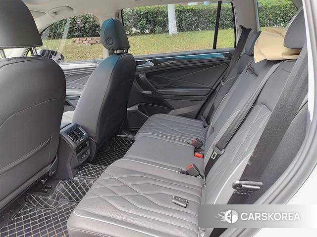 Volkswagen Tiguan L id 4274302 из Китая 9