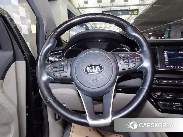 Kia The New Carnival id 3021062 из Кореи 19