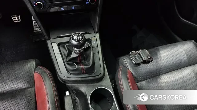 Hyundai Avante AD id 3445126 из Кореи 19