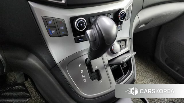 Hyundai The New Grand Starex id 4345619 из Кореи 31