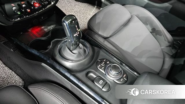 Mini Cooper Clubman id 3877059 из Кореи 19