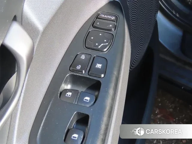 Hyundai Veloster (JS) id 3789493 из Кореи 19