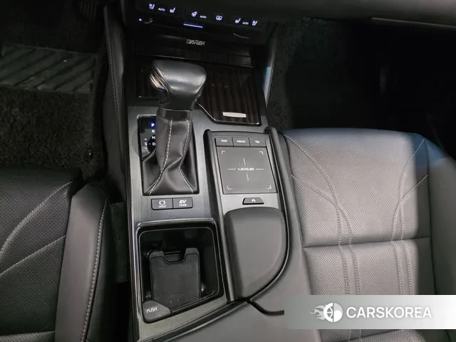 Lexus ES300h 7th generation id 3522535 из Кореи 16