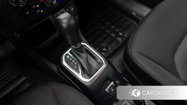 Jeep Renegade id 3220516 из Кореи 19