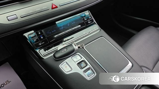 Hyundai The New Grandeur IG id 4383960 из Кореи 30