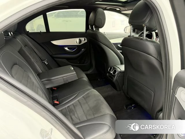 Mercedes-Benz Class C id 4392071 из Китая 18