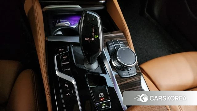 BMW 5 Series (G30) id 3860231 из Кореи 19