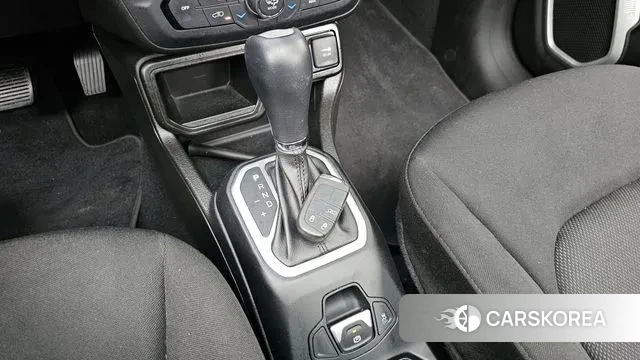 Jeep Renegade id 2931712 из Кореи 19