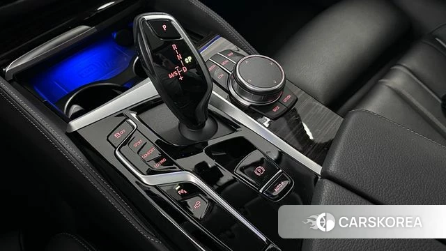 BMW 5 Series (G30) id 4494458 из Кореи 19