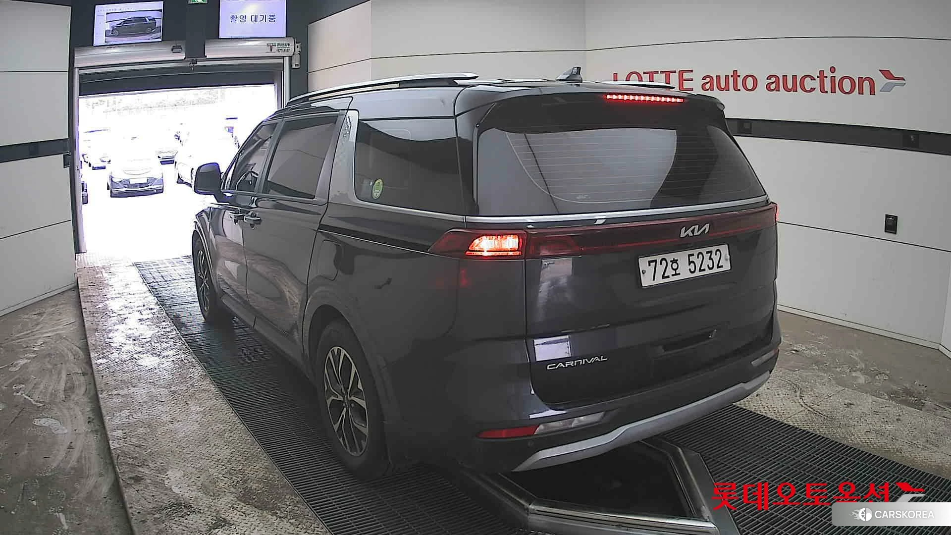 Kia Carnival id 3875762 из Кореи 36