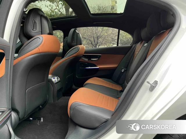 Mercedes-Benz Class C id 4291007 из Китая 21