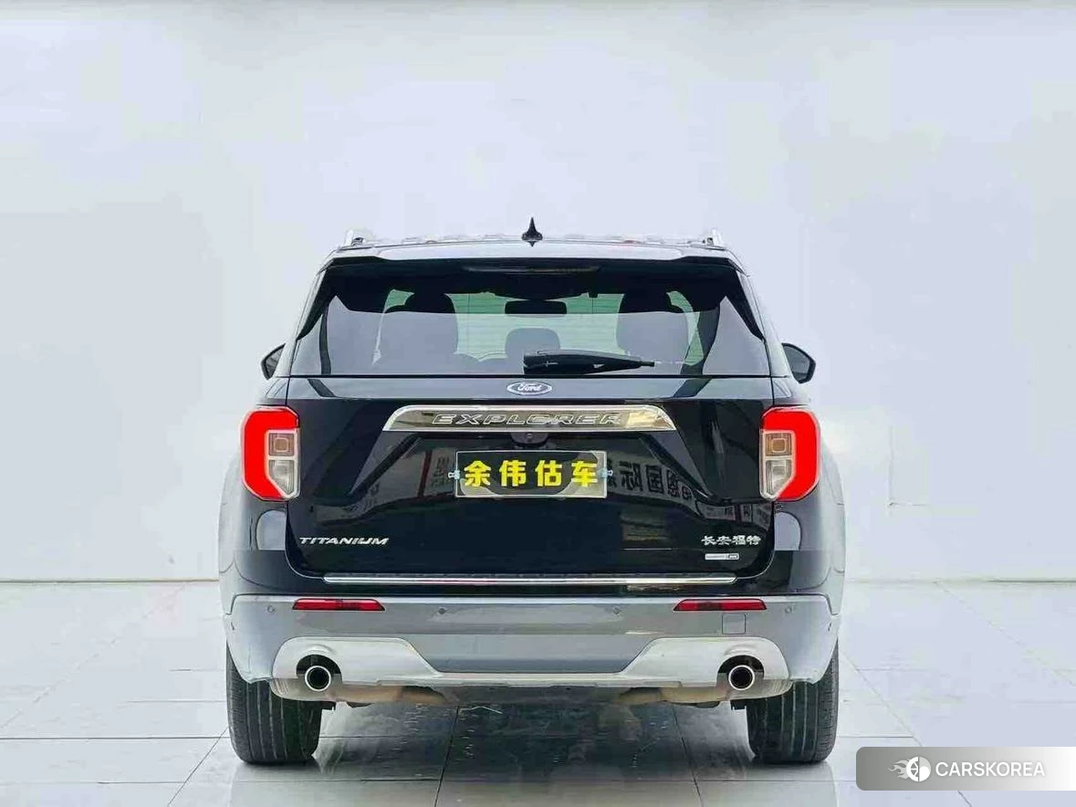 Ford Explorer id 4419504 из Китая 15