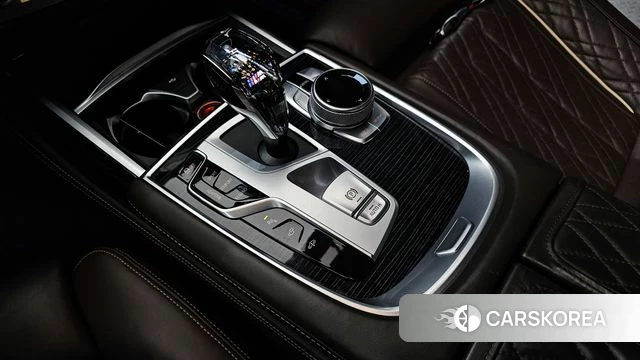 BMW 7 Series (G11) id 3892478 из Кореи 19