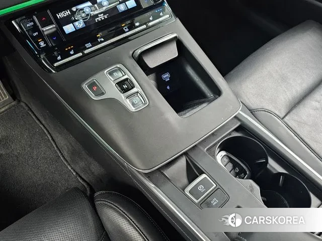 Hyundai The New Grandeur IG id 3621601 из Кореи 19