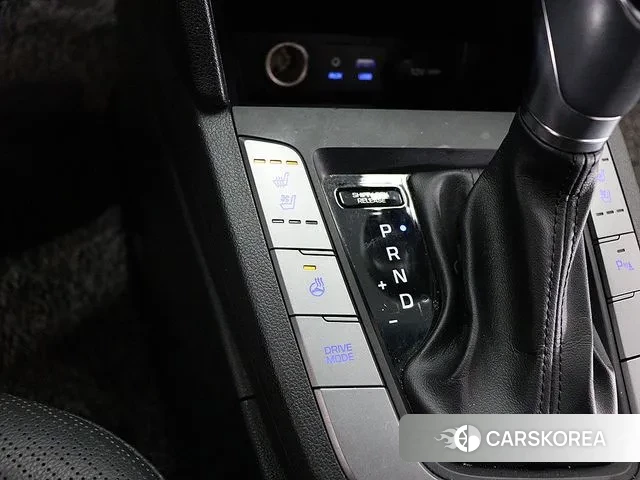 Hyundai Avante AD id 3714159 из Кореи 19