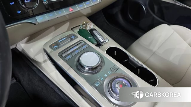 Genesis GV70 id 4880723 из Кореи 19