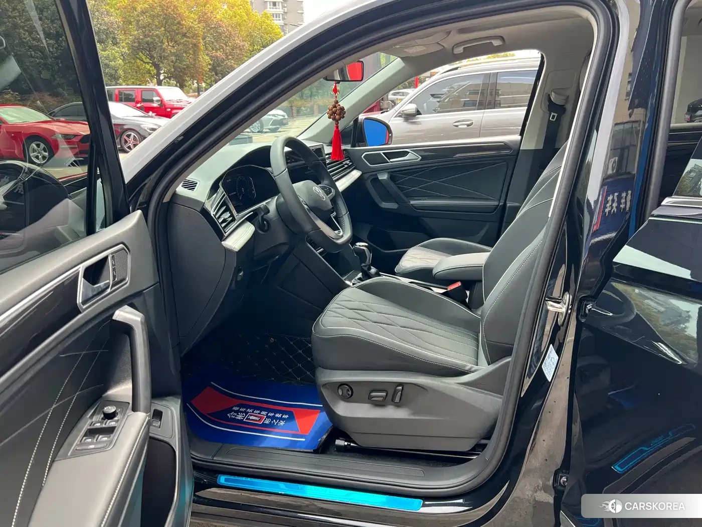 Volkswagen Tiguan L id 4654489 из Китая 31