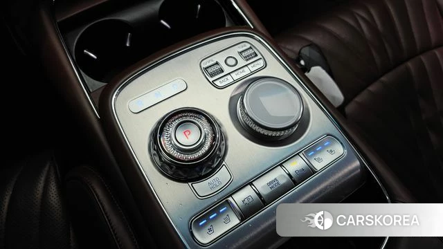 Genesis G90 (RS4) id 4650574 из Кореи 19