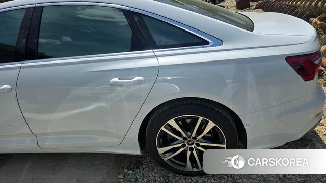 Audi A6 (C8) id 4243486 из Кореи 9