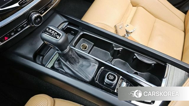 Volvo S60 3rd generation id 3898982 из Кореи 19