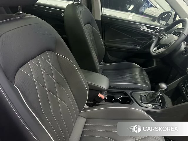 Volkswagen Tiguan L id 4336033 из Китая 13