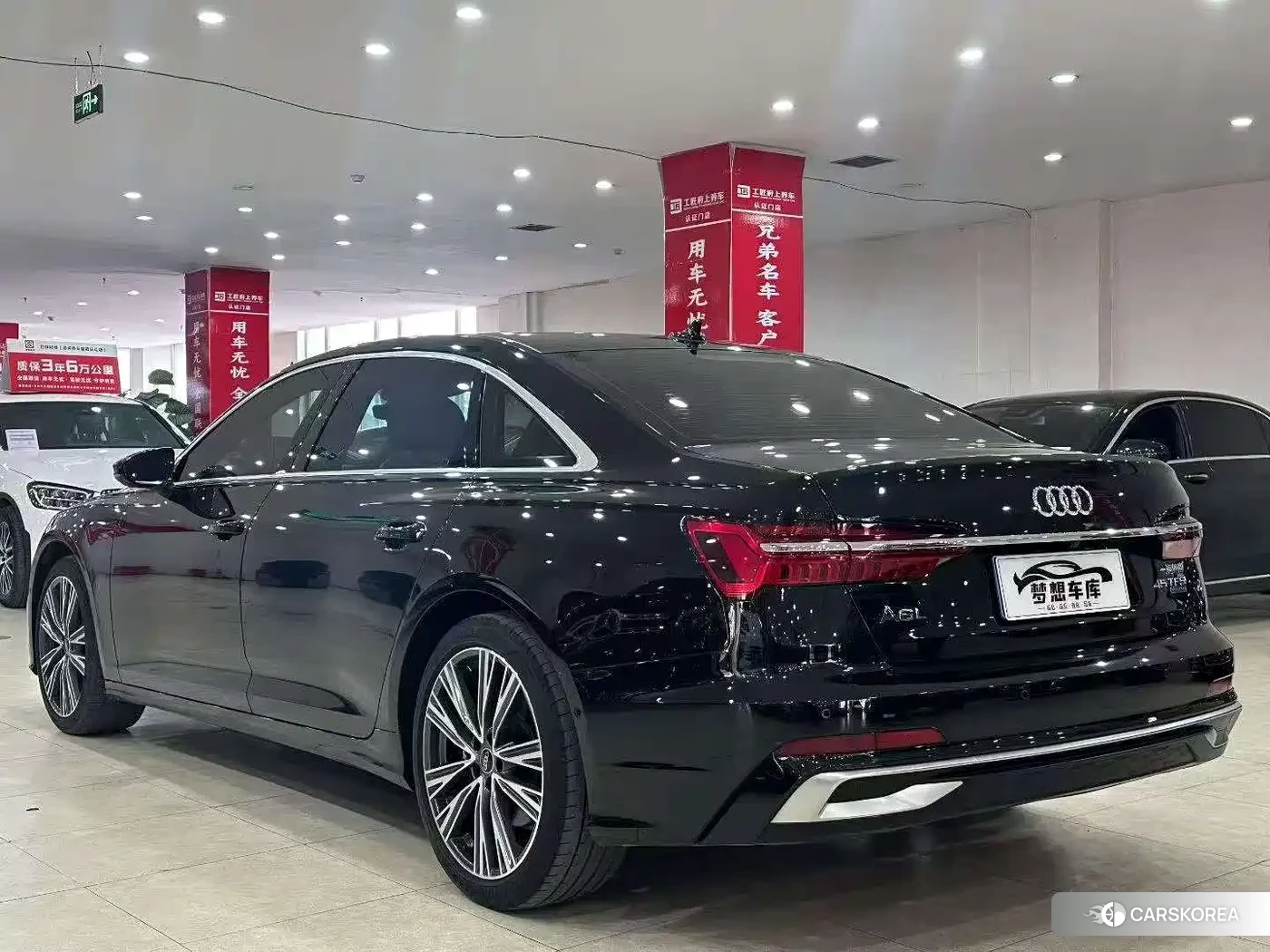 Audi A6L id 4607213 из Китая 9