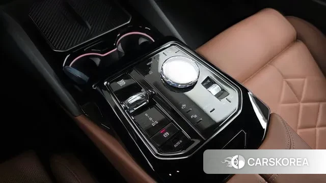 BMW 5 Series (G60) id 3711289 из Кореи 19