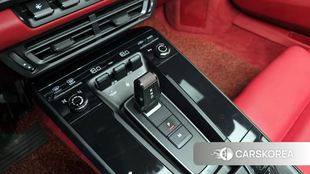 Porsche 911(992) id 4395835 из Кореи 19