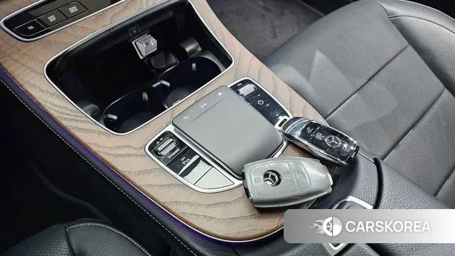 Mercedes-Benz E-Class W213 id 3671428 из Кореи 19