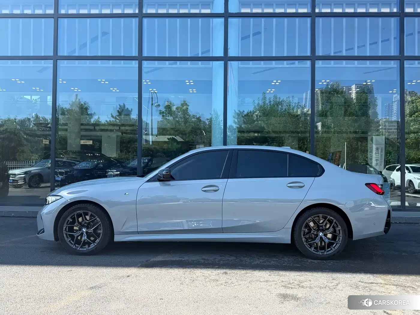 BMW 3 series id 4589264 из Китая 9