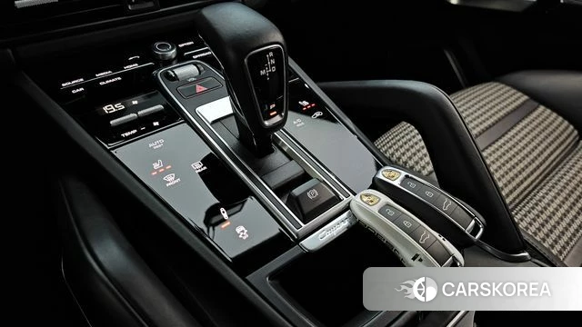 Porsche Cayenne (PO536) id 4331131 из Кореи 32