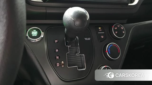 Kia The New Kia Ray id 4768618 из Кореи 30